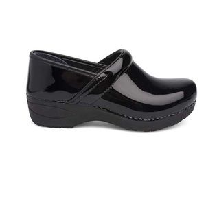 Womens Dansko XP 2.0 Clogs